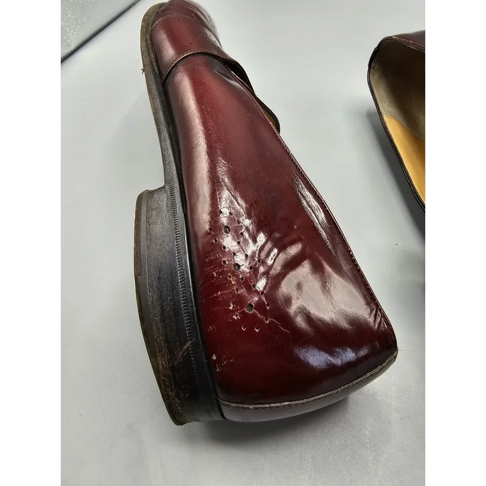 Vintage Salvatore Ferragamo‎ Brogue Slip On Burgundy Loafers Men's 11.5 D Italy